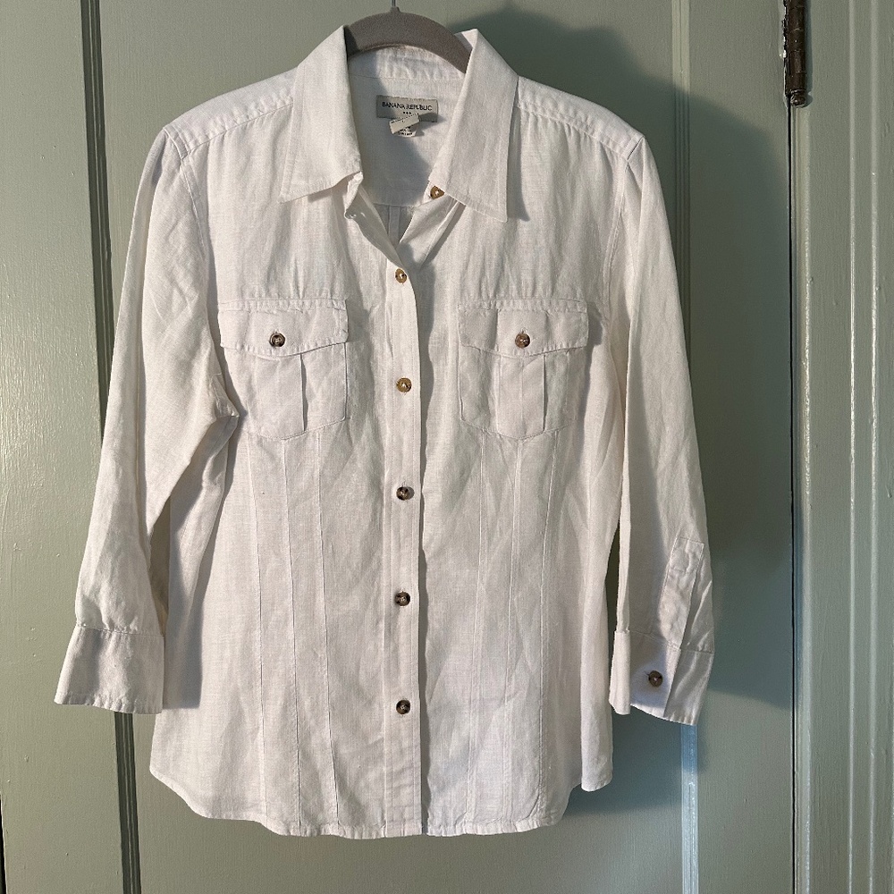 Banana Republic 100% Linen shirt